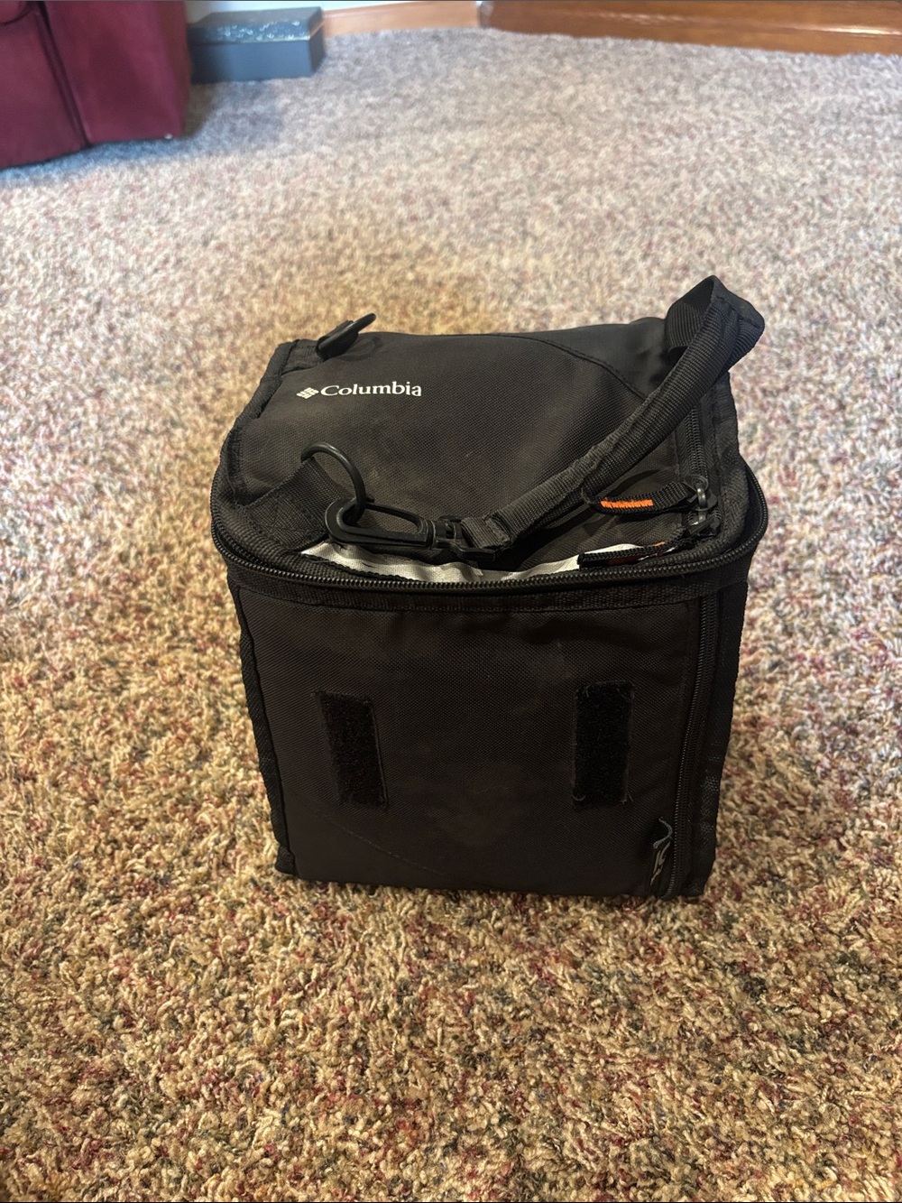 Columbia Black Compact Lunch Bag
